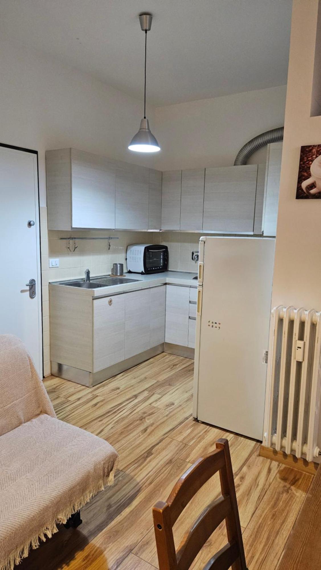 볼로냐 Residenza Ugo Bassi 아파트 외부 사진
