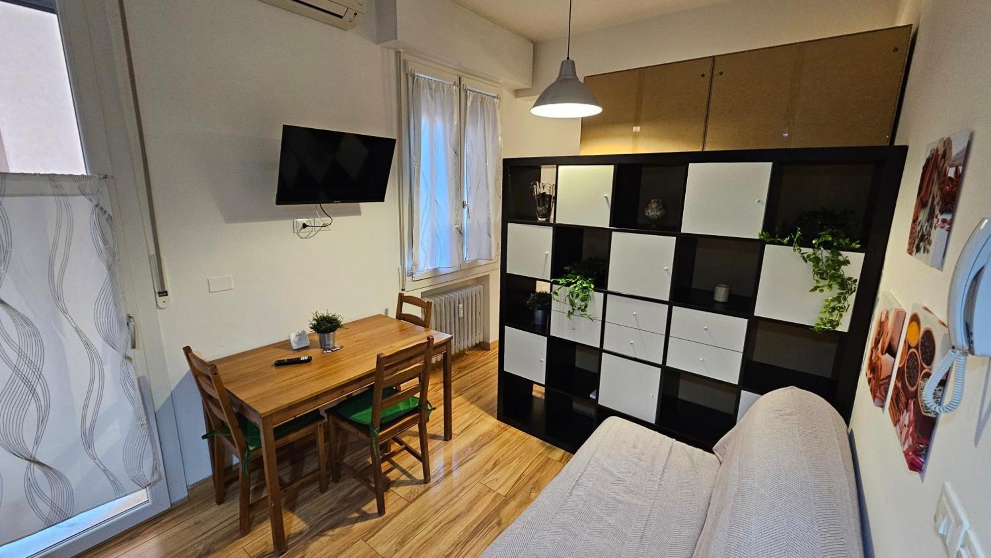 볼로냐 Residenza Ugo Bassi 아파트 외부 사진
