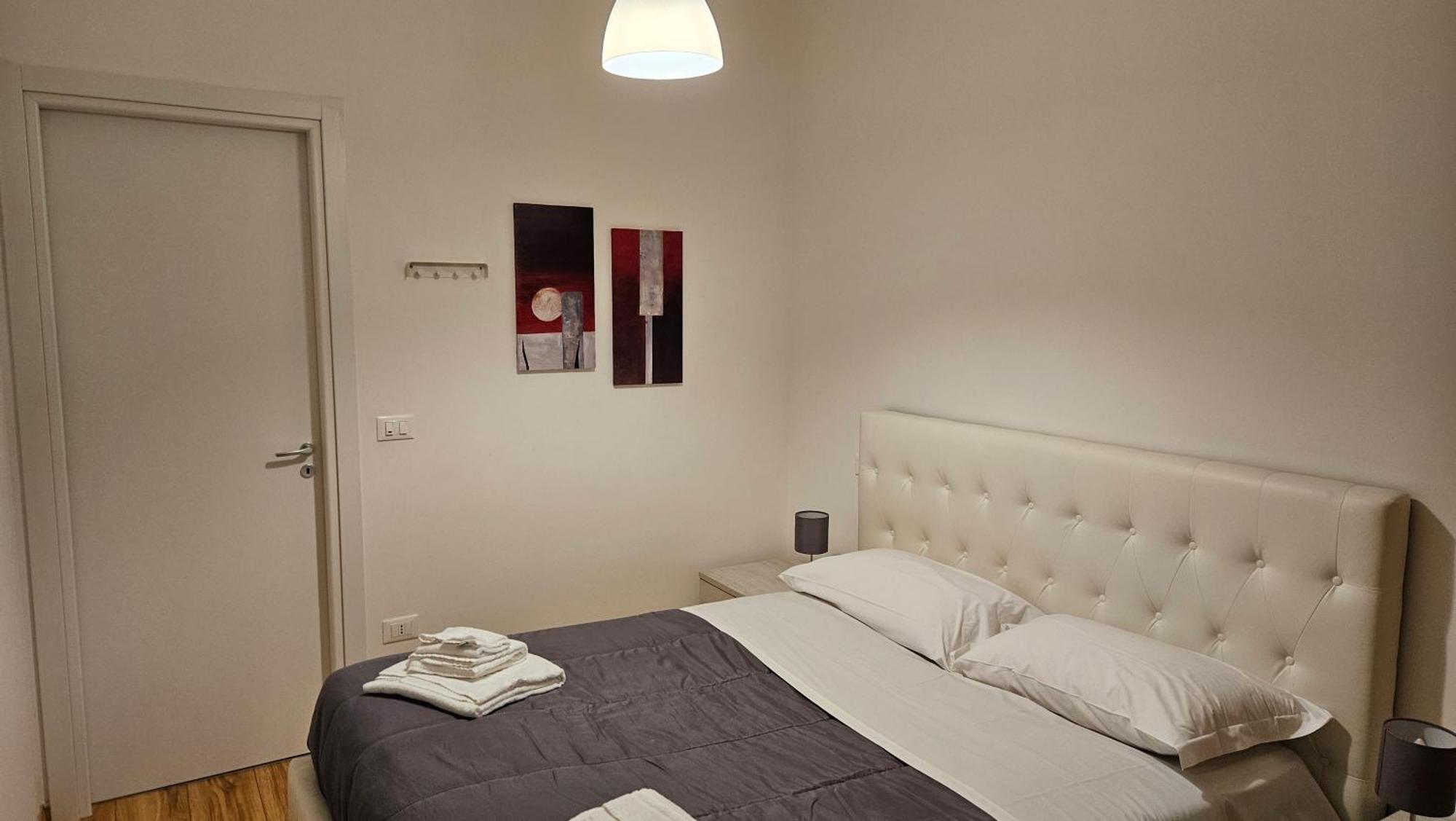 볼로냐 Residenza Ugo Bassi 아파트 외부 사진