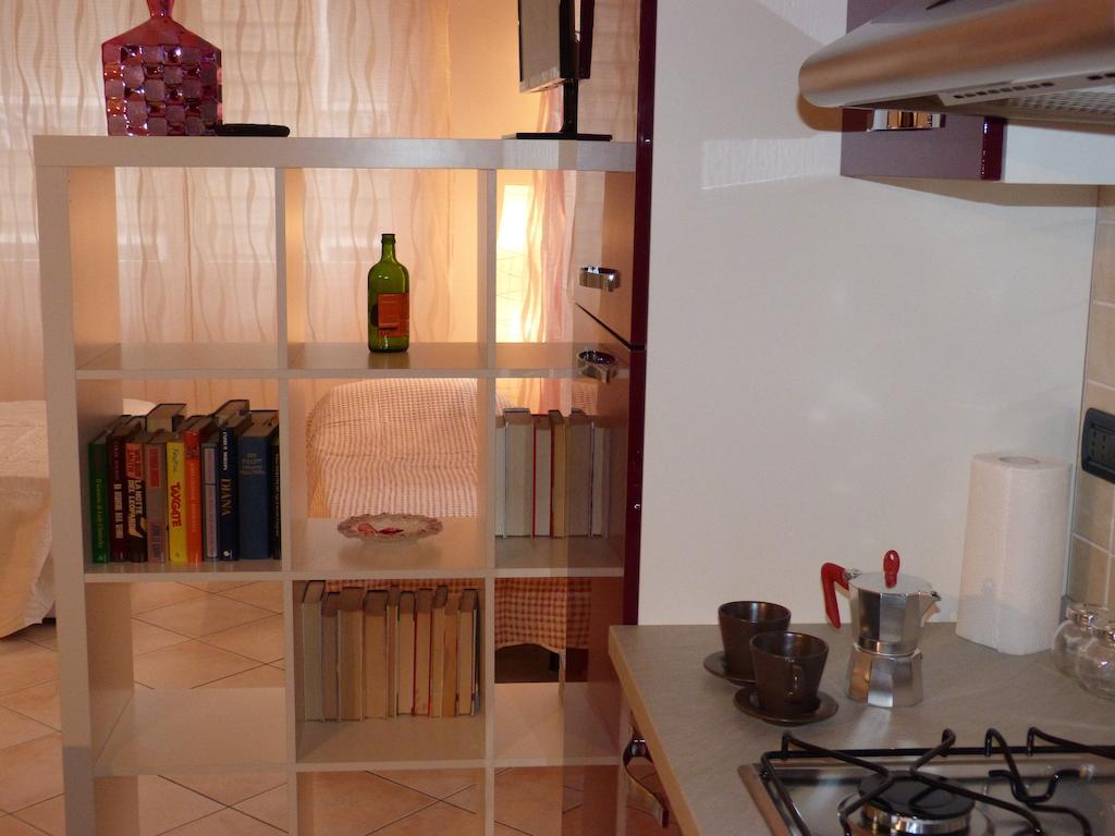 볼로냐 Residenza Ugo Bassi 아파트 객실 사진