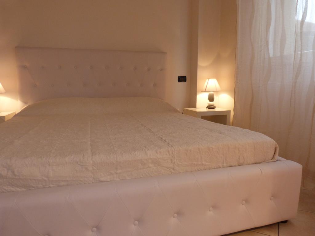 볼로냐 Residenza Ugo Bassi 아파트 객실 사진