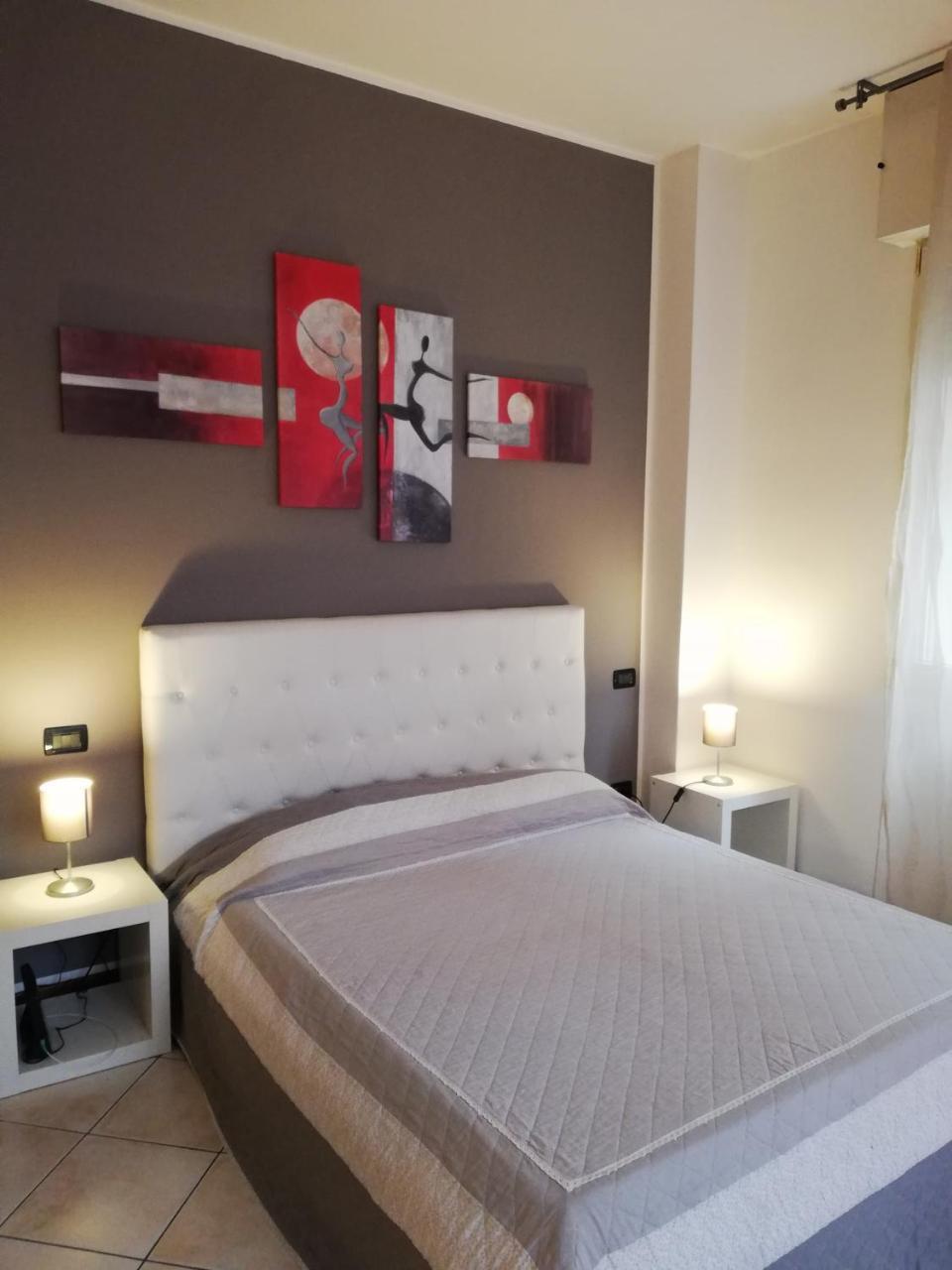 볼로냐 Residenza Ugo Bassi 아파트 외부 사진